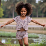 <img src="Gray-Black-Print-Short-Sleeve-Tie-up-Front-Crop-Top-Shorts-Rockin-Wonder.jpg" alt="Gray Black Print Short Sleeve Tie up Front Crop Top Shorts Rockin Wonder" loading="lazy">