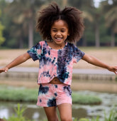 <img src="Pink-Black-Tie-Dye-Short-Sleeve-Tie-up-Front-Crop-Top-Shorts-Rockin-Wonder.jpg" alt="Pink Black Tie-Dye Short Sleeve Tie up Front Crop Top Shorts Rockin Wonder" loading="lazy">