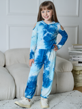 <img src="Blue-White-Tie-Dye-Cold-Shoulder-Hoodie-Joggers-Rockin-Wonder.jpg" alt="Blue White Tie Dye Cold Shoulder Hoodie Joggers Rockin Wonder" loading="lazy">