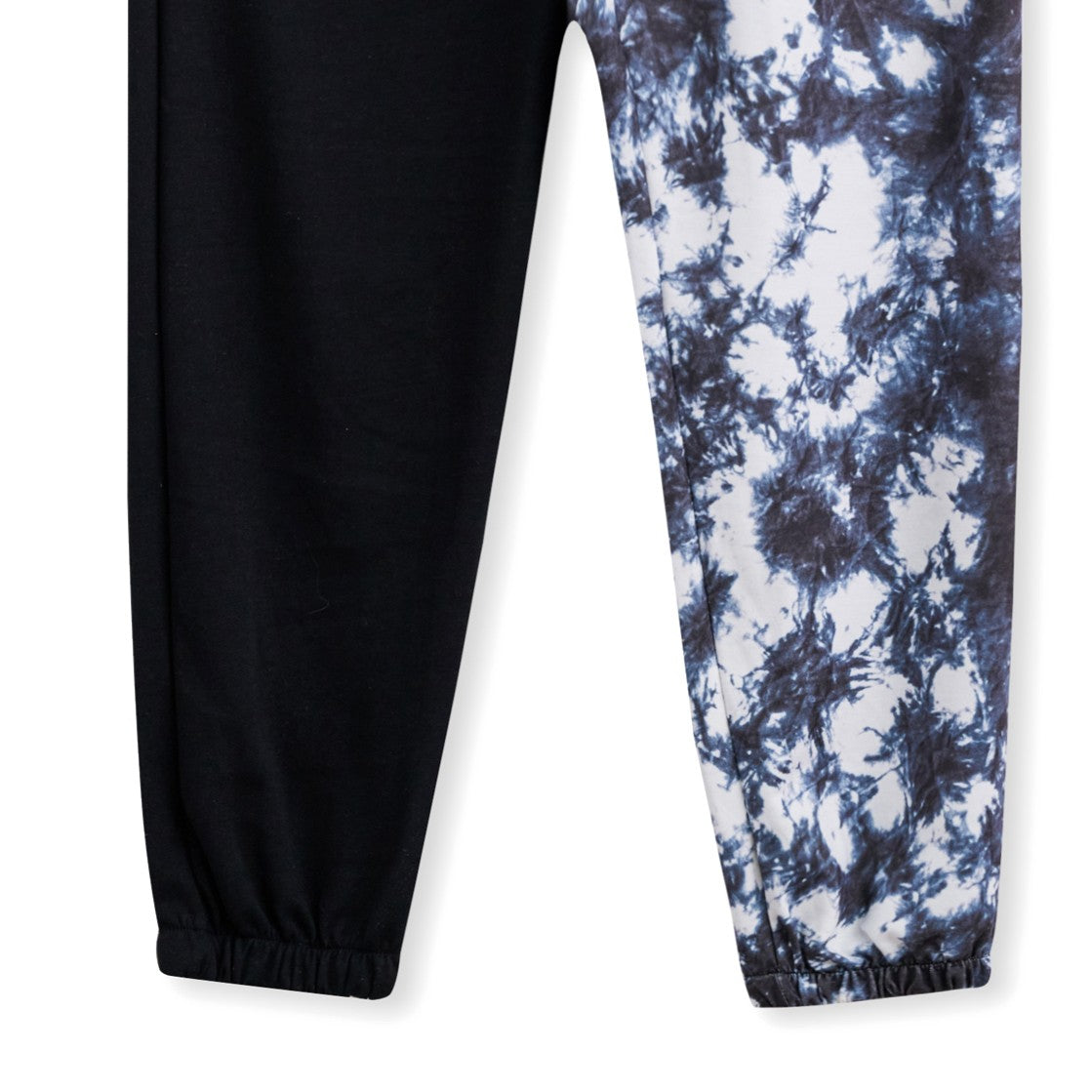 <img src="Black-White-Tie-Dye-Contrast-Sweatshirts-Hoodie-Joggers-Rockin-Wonder.jpg" alt="Black White Tie-Dye Contrast Sweatshirts Hoodie Joggers Rockin Wonder" loading="lazy">